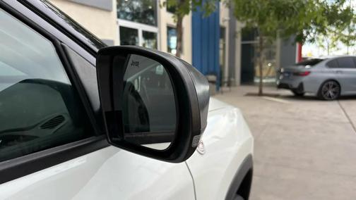 WHITE 2017 Jeep Compass Trailhawk