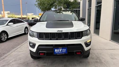 WHITE 2017 Jeep Compass Trailhawk