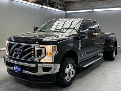 2022 Ford F-350 Lariat