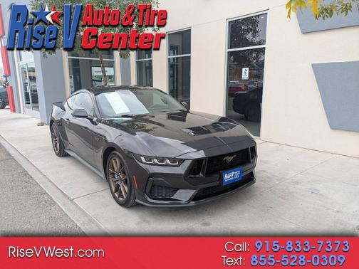 2024 Ford Mustang GT Premium