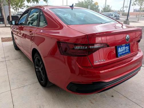 2024 Volkswagen Jetta 1.4T SE