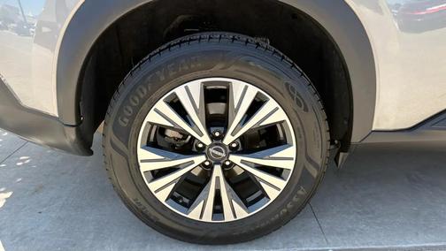 GRAY 2022 Nissan Rogue SV