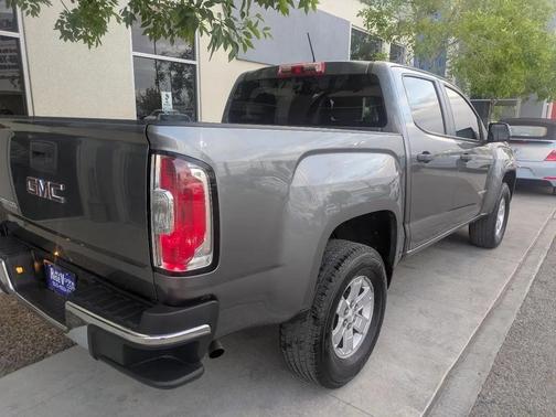 Gray 2020 GMC Canyon SLE