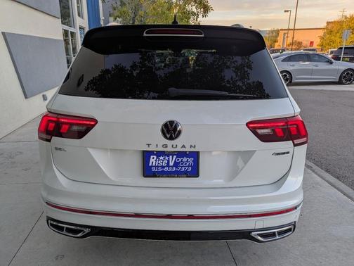 2022 Volkswagen Tiguan 2.0T SEL R-Line 4MOTION