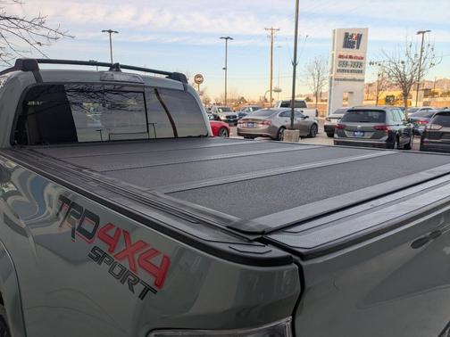 2022 Toyota Tacoma TRD Sport