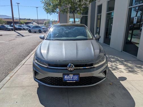 2025 Volkswagen Jetta 1.4T SE