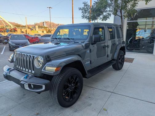 2022 Jeep Wrangler Unlimited 4xe Sahara