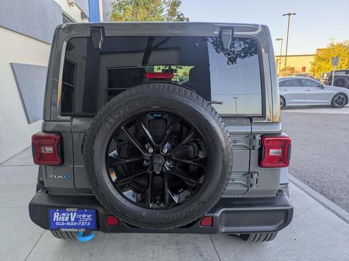 2022 Jeep Wrangler Unlimited 4xe Sahara