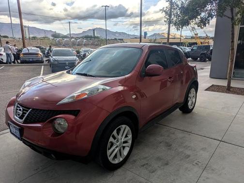2013 Nissan Juke S FWD