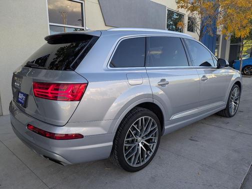 2019 Audi Q7 55 Premium