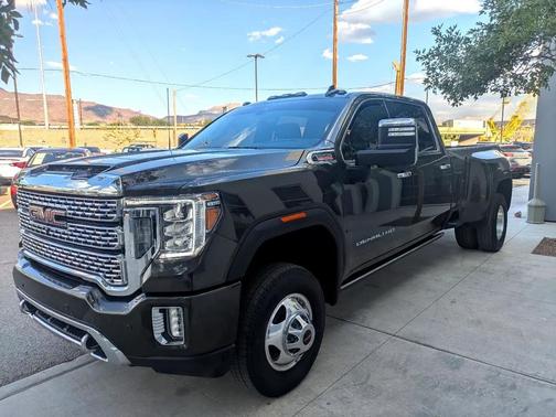 2022 GMC Sierra 3500 Denali