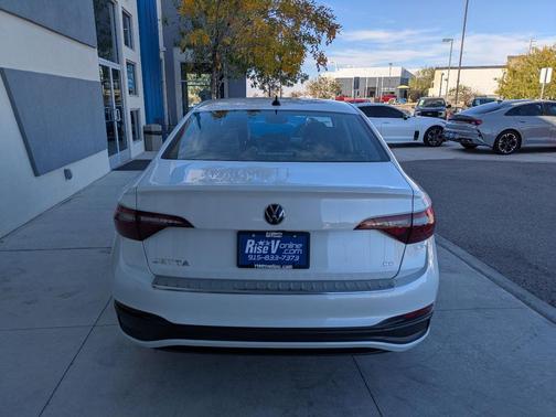 2023 Volkswagen Jetta 1.4T SE