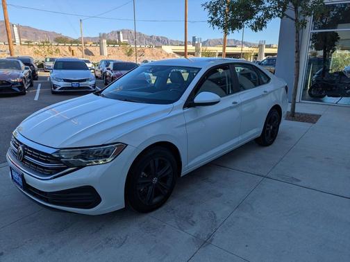 2023 Volkswagen Jetta 1.4T SE