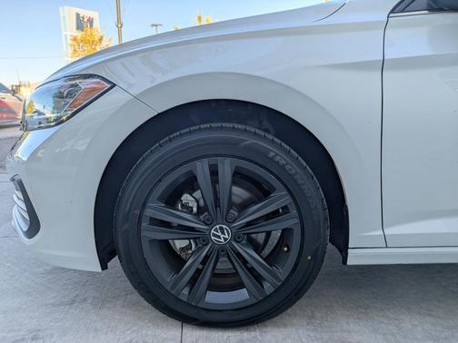 2023 Volkswagen Jetta 1.4T SE