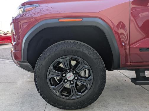 2024 GMC Canyon Elevation