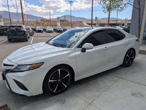 2018 Toyota Camry XSE