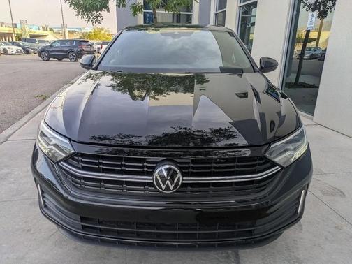 BLACK 2024 Volkswagen Jetta 1.4T S