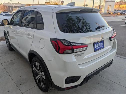 2021 Mitsubishi Outlander Sport 2.0 ES