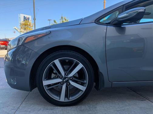 2017 Kia Forte EX