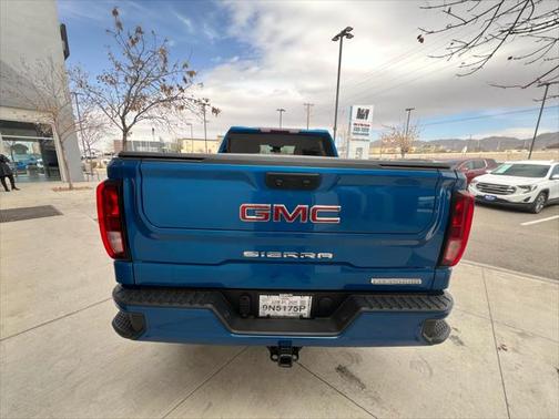 2022 GMC Sierra 1500 Elevation