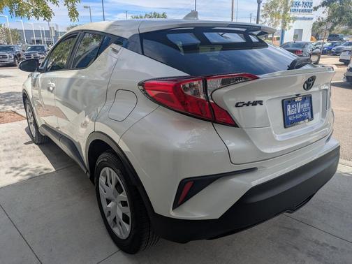 2020 Toyota C-HR LE