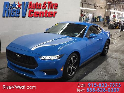 2024 Ford Mustang EcoBoost