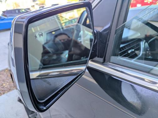 2015 Chevrolet Suburban 1500 LTZ