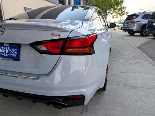 2023 Nissan Altima 2.5 SR