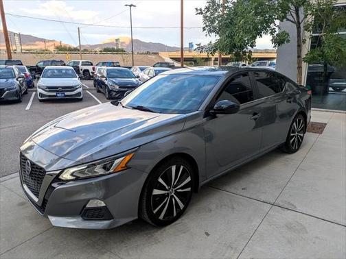 2021 Nissan Altima 2.5 SR