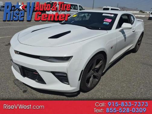 WHITE 2018 Chevrolet Camaro 1SS