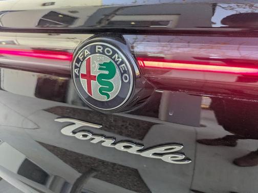 2024 Alfa Romeo Tonale Ti