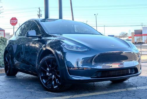 2024 Tesla Model Y Long Range Single Motor Rear-Wheel Drive