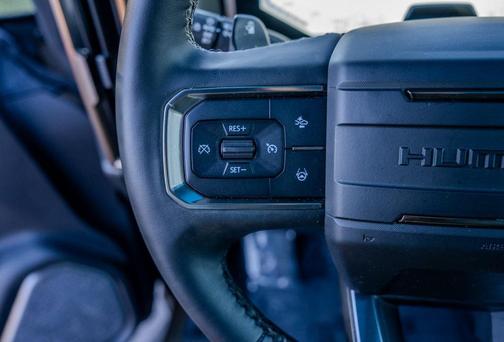 2025 GMC HUMMER EV SUV 3X