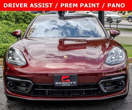 2022 Porsche Panamera E-Hybrid 4
