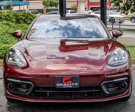 2022 Porsche Panamera E-Hybrid 4