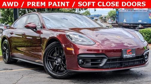 2022 Porsche Panamera E-Hybrid 4