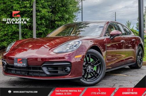 2022 Porsche Panamera E-Hybrid 4