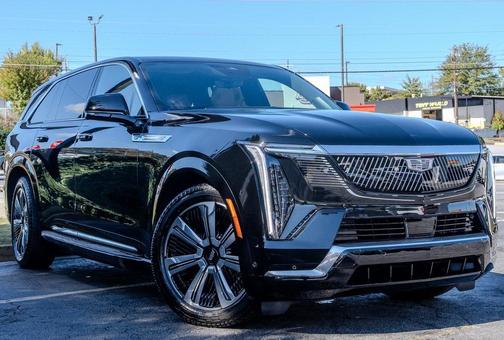 2025 Cadillac Escalade IQ Luxury 2