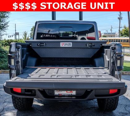 2025 Jeep Gladiator Nighthawk