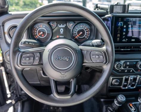 2025 Jeep Gladiator Nighthawk