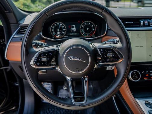 2025 Jaguar F-PACE R-Dynamic S P250 AWD Automatic