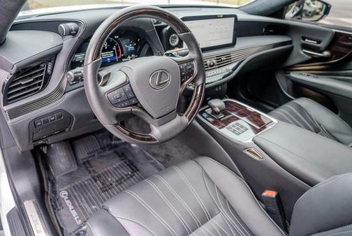 2024 Lexus LS 500 Base