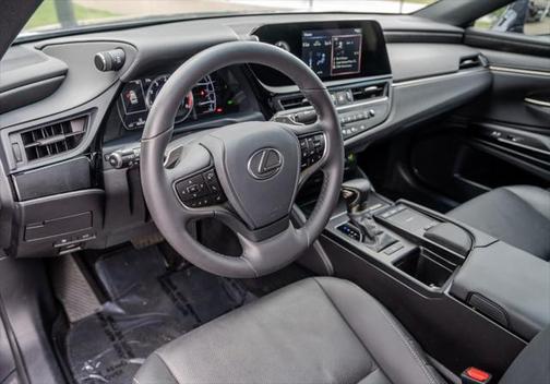 2022 Lexus ES 350 Base
