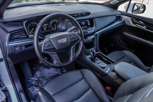 2024 Cadillac XT5 Premium Luxury