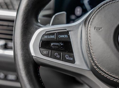 2024 BMW X5 M60i