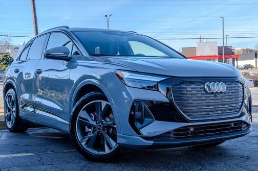 2024 Audi Q4 e-tron Premium Plus 55 quattro