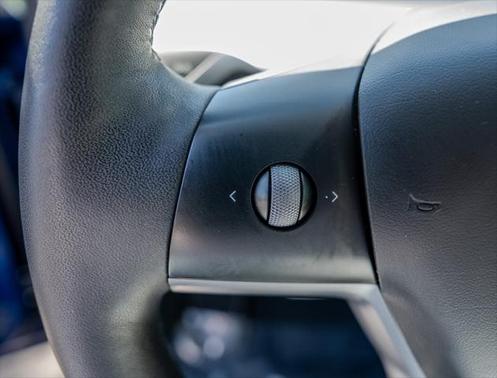 2023 Tesla Model Y Performance Dual Motor All-Wheel Drive