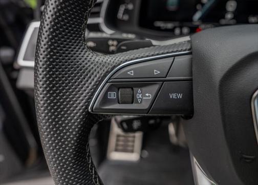 2022 Audi SQ8 4.0T Premium Plus