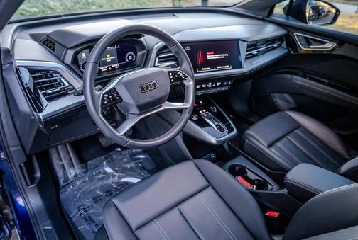 2023 Audi Q4 e-tron Premium Plus 40 RWD