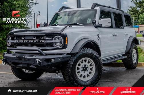 2024 Ford Bronco Outer Banks